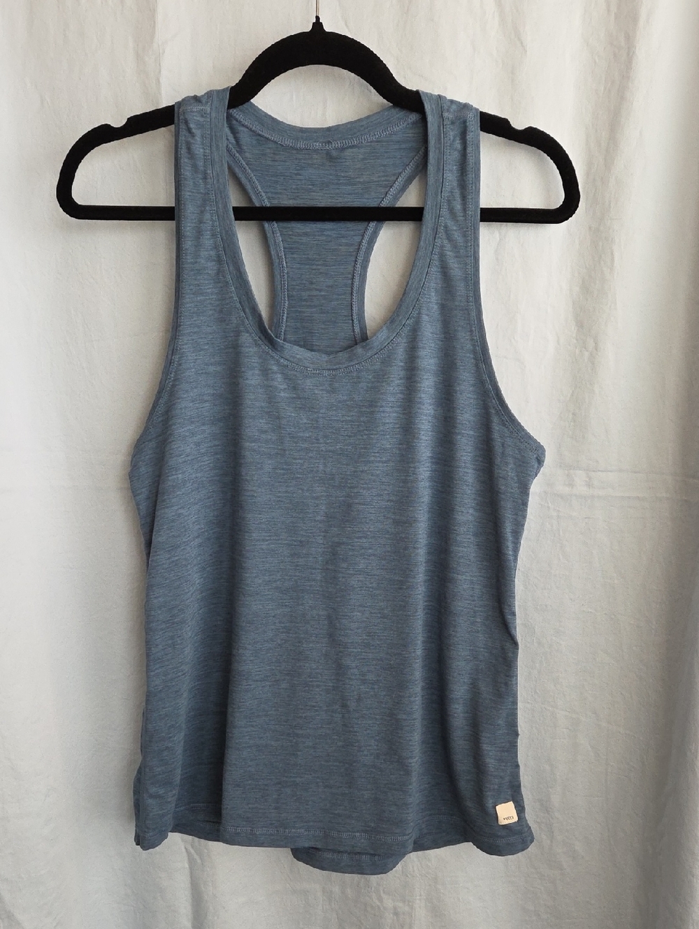 G447. Vuori Lux Performance Tank in Heathered Blue - Size L (?)